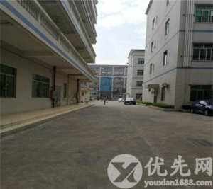 黄江大冚村新出一楼400平方厂房出租，离深圳1公里